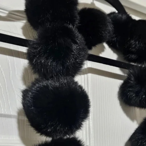 Genuine Rabbit Fur Ball Scarf Black - Picture 1 of 3
